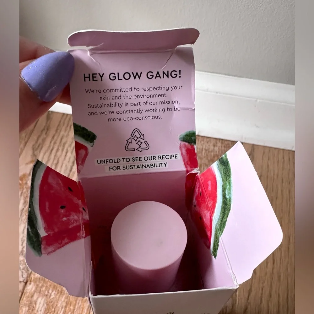 Glow Recipe Watermelon Glow PHA + BHA Pore-Tight Toner 5. oz. / 150 mL. - Picture 2 of 4